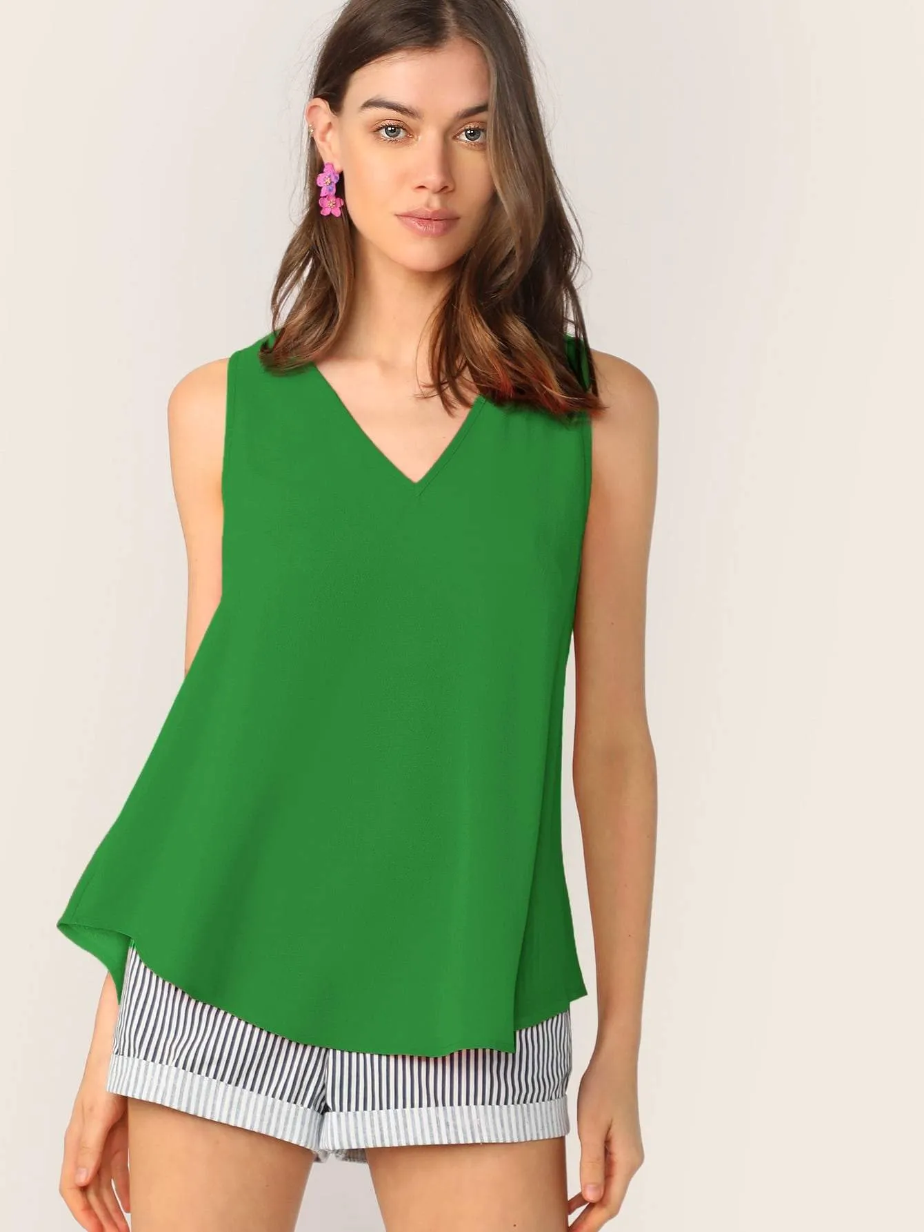 Sleeveless V-neck Flowy Top