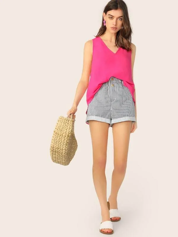 Sleeveless V-neck Flowy Top