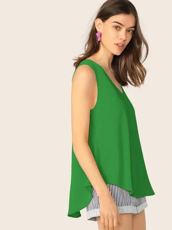 Sleeveless V-neck Flowy Top