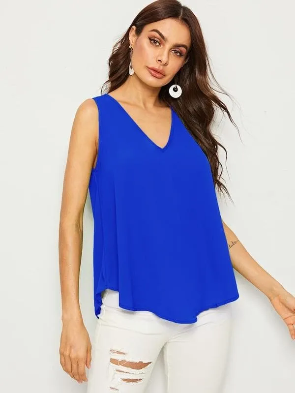 Sleeveless V-neck Flowy Top