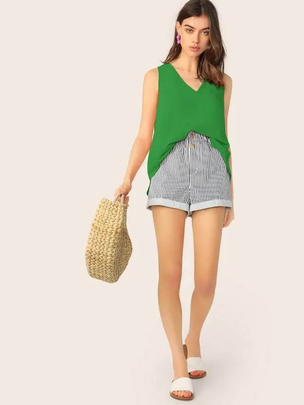 Sleeveless V-neck Flowy Top