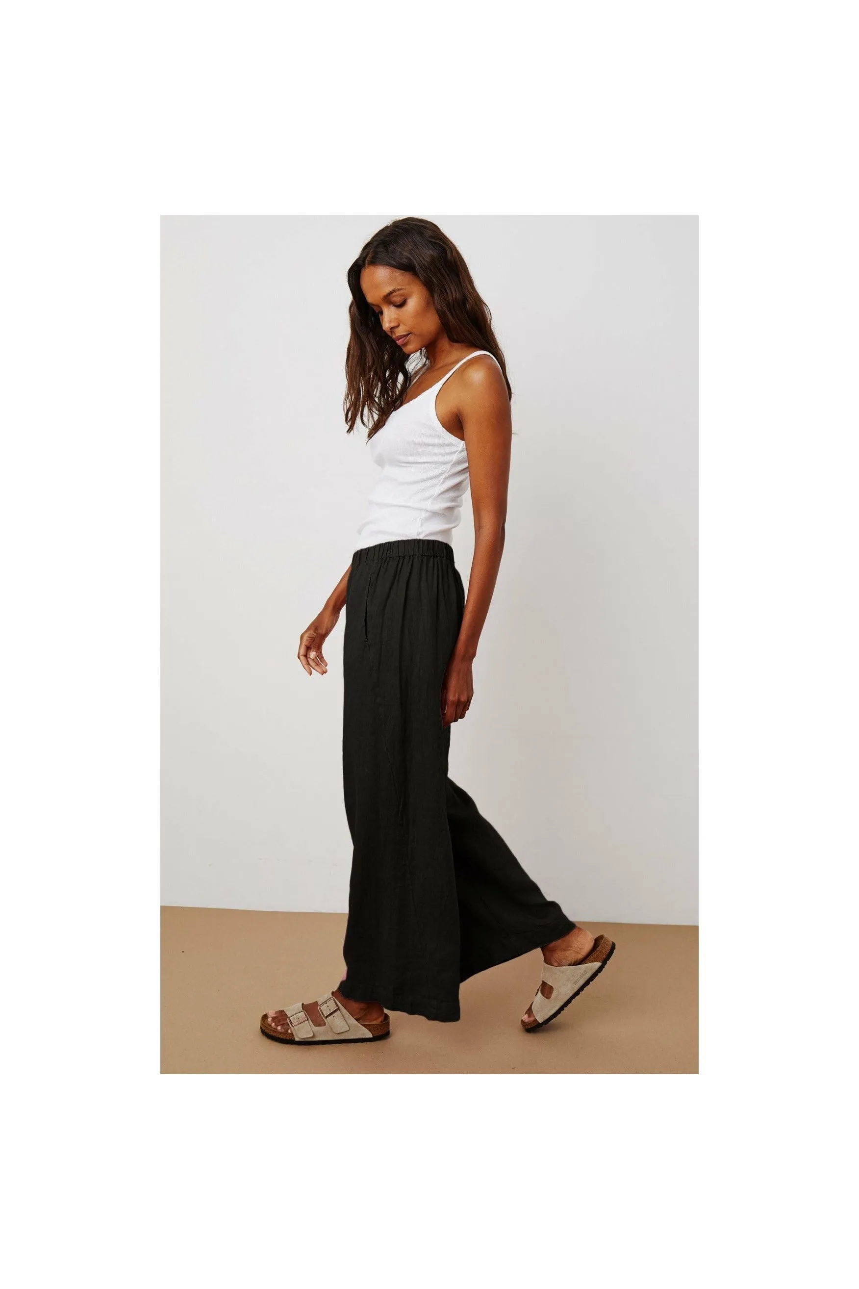 Velvet by Graham & Spencer Lola Pull On Linen Pants | Black