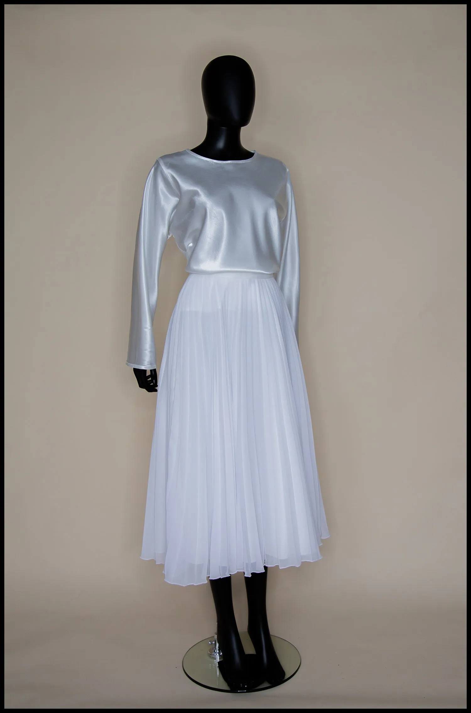 White Pleated Chiffon Full Skirt - M